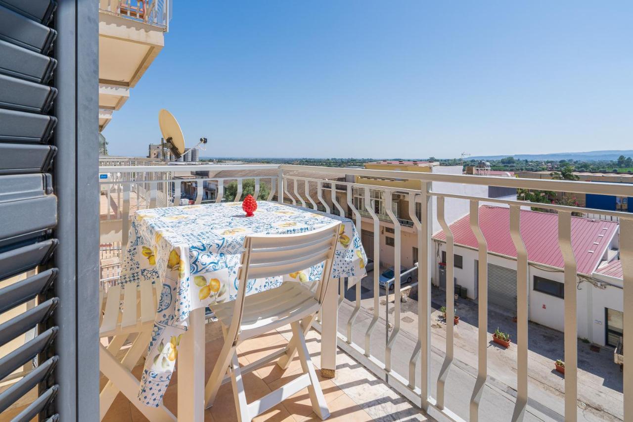 Apartmán A Casa Mia Floridia Exteriér fotografie