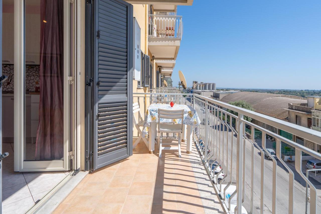 Apartmán A Casa Mia Floridia Exteriér fotografie